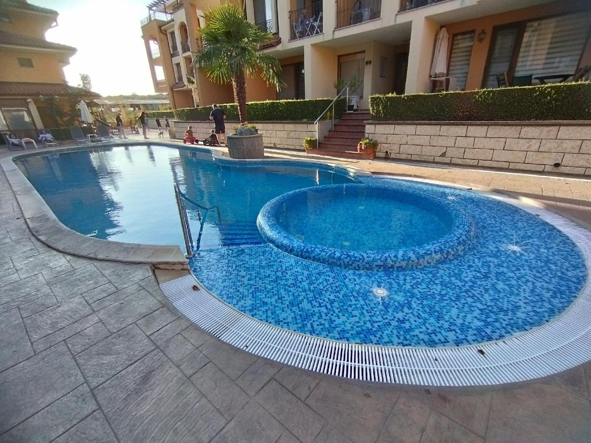 Стyдия В Комплексе Marinavill Sveti-Vlas Sveti Vlas Exterior foto
